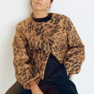 Brand new knit jacket in size M